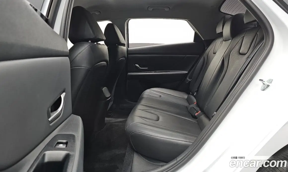 Hyundai Avante 2022 1.6 автомат (гидро), фото 11 Hyundai Avante 2022 1.6 автомат (гидро), фото 11