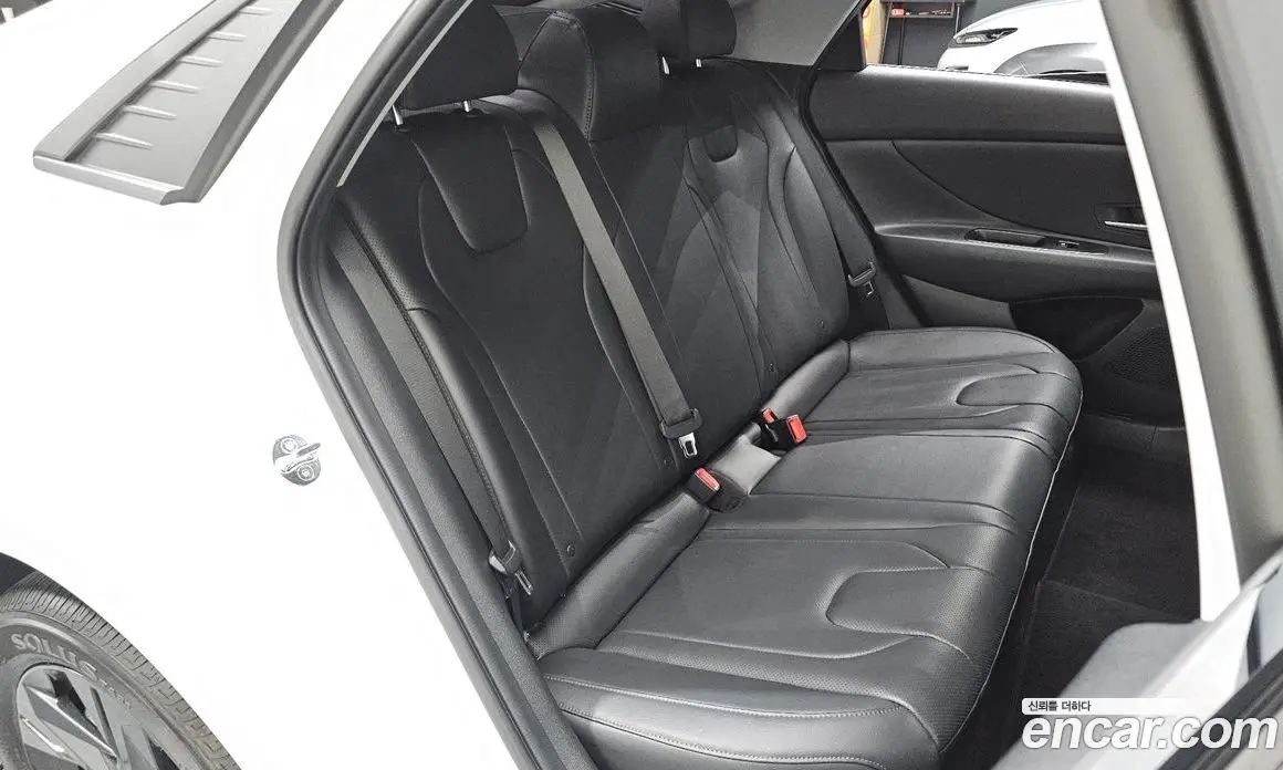 Hyundai Avante 2022 1.6 автомат (гидро), фото 12 Hyundai Avante 2022 1.6 автомат (гидро), фото 12