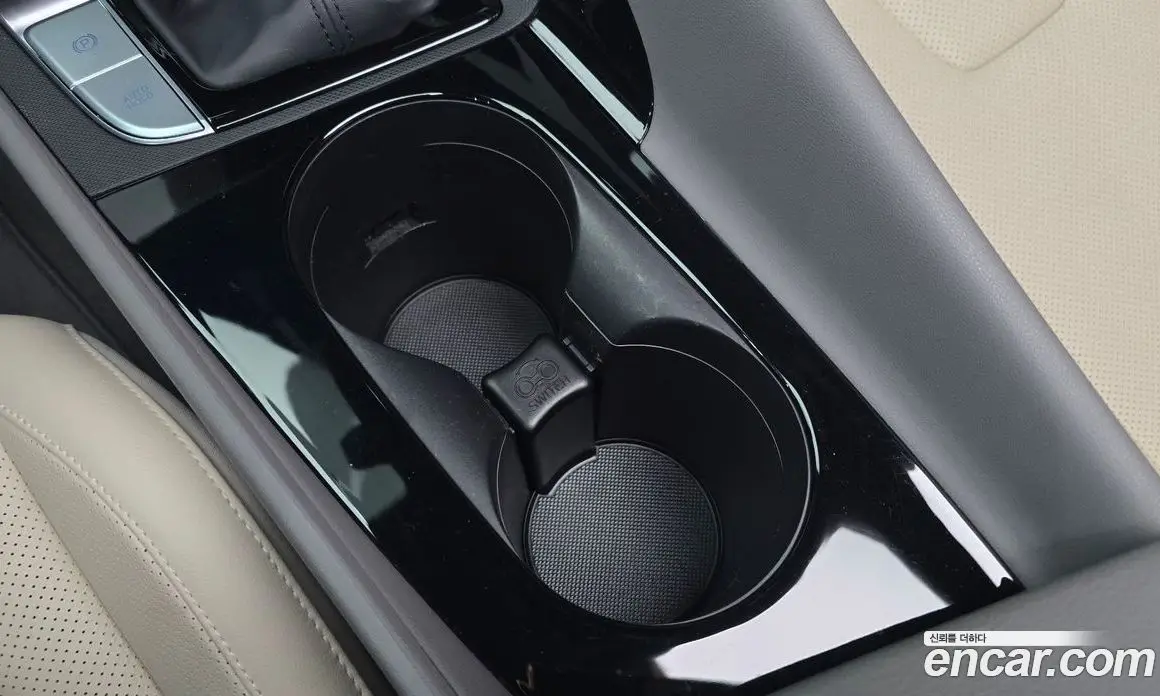 Hyundai Avante 2022 1.6 автомат (гидро), фото 29
