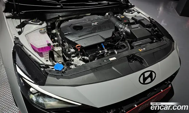 Hyundai Avante 2023 2.0 автомат (гидро), миниатюра 6