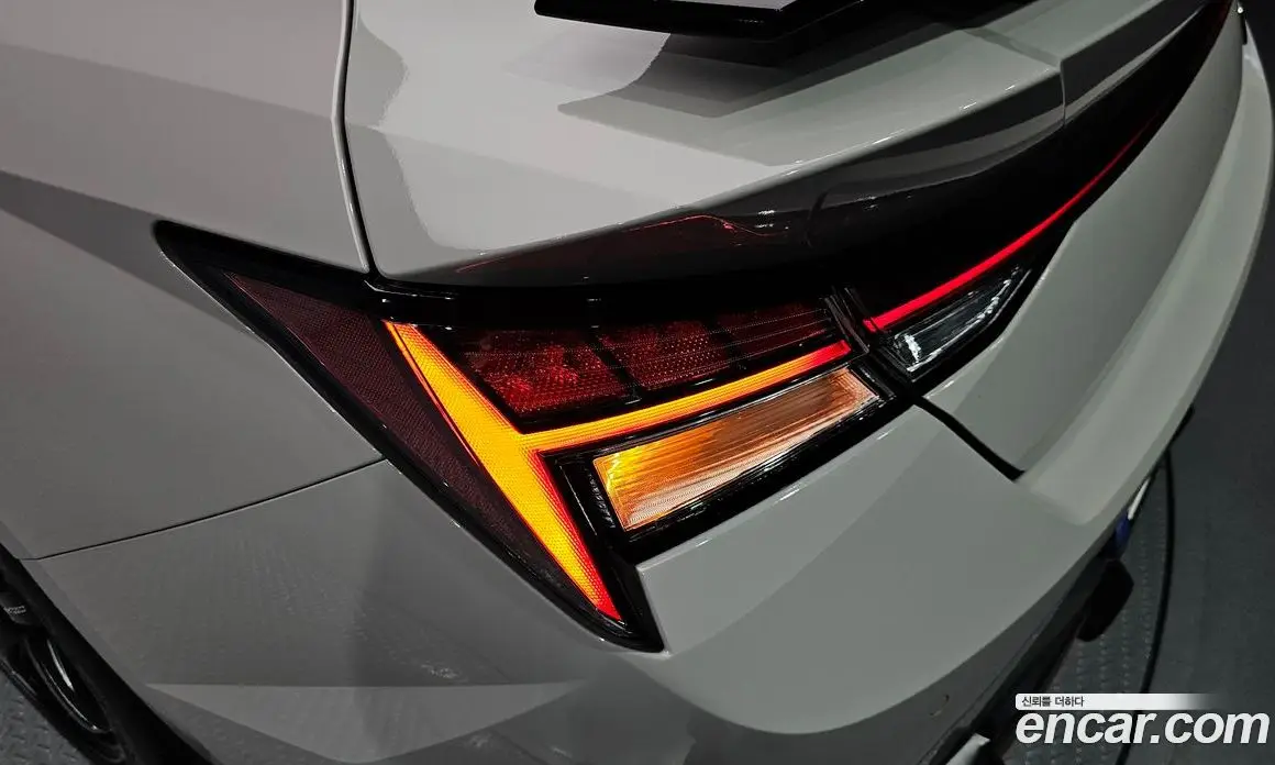 Hyundai Avante 2023 2.0 автомат (гидро), фото 9