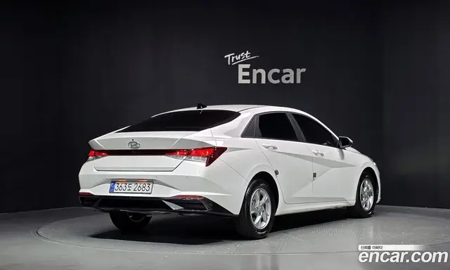 Hyundai Avante 2023 1.6 автомат (гидро), миниатюра 2