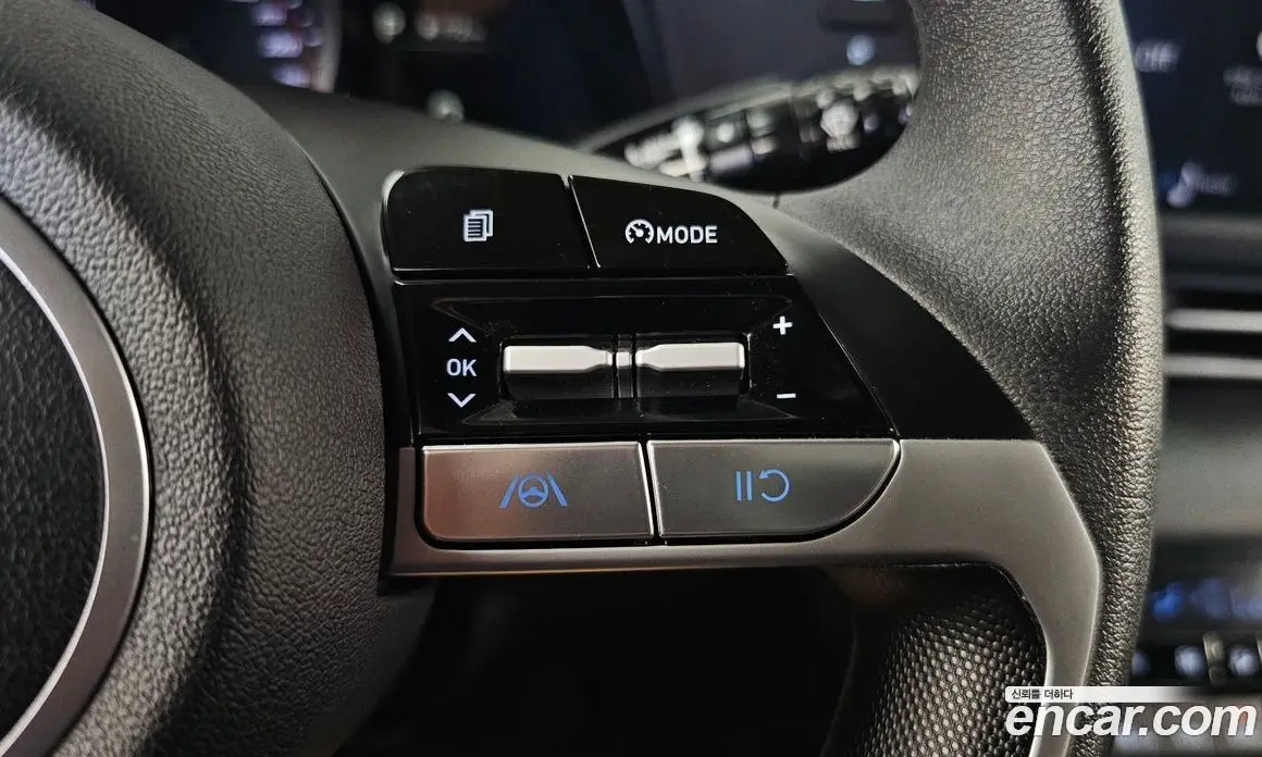 Hyundai Avante 2023 1.6 автомат (гидро), фото 19