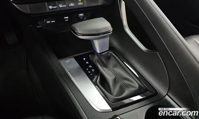Hyundai Avante 2023 1.6 автомат (гидро), миниатюра 9
