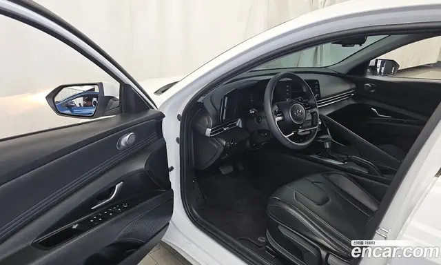 Hyundai Avante 2023 1.6 автомат (гидро), миниатюра 10