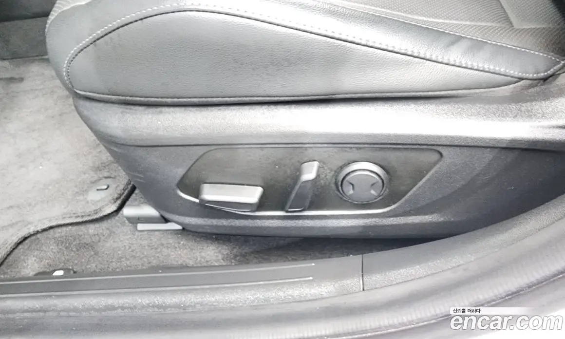 Hyundai Avante 2024 1.6 автомат (гидро), фото 31