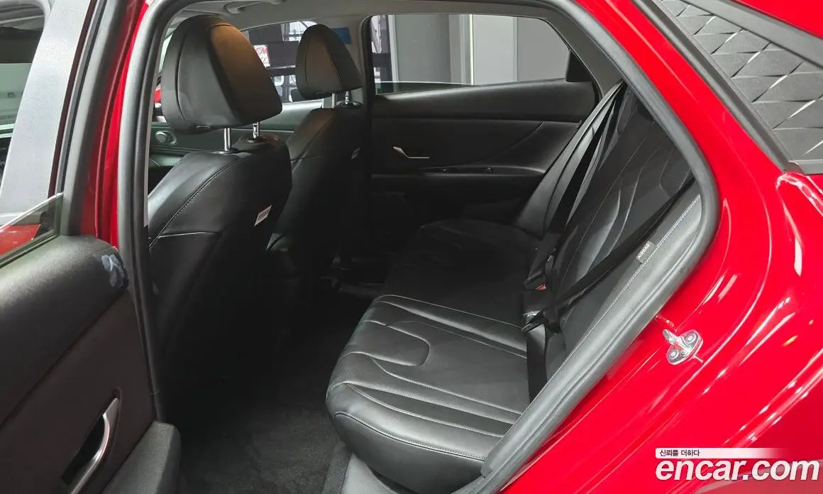 Hyundai Avante 2025 1.6 автомат (гидро), фото 18