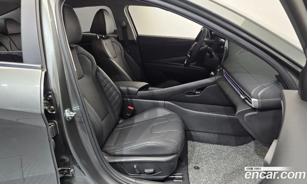Hyundai Avante 2025 1.6 автомат (гидро), фото 16