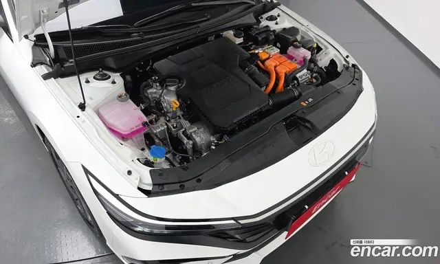 Hyundai Avante 2025 1.6 автомат (гидро), миниатюра 6