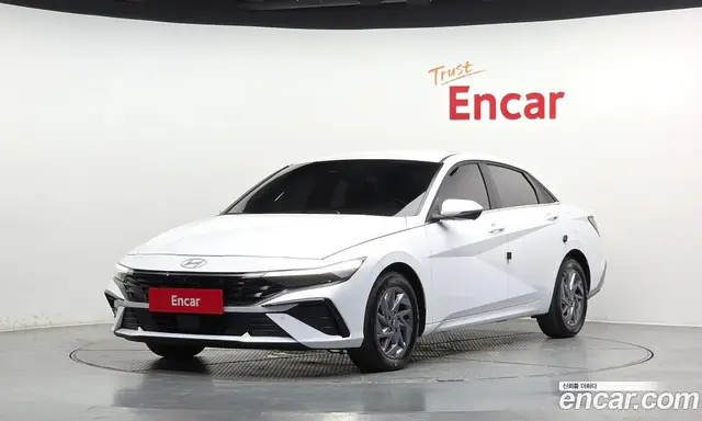 Hyundai Avante, 2025, 11 880 км