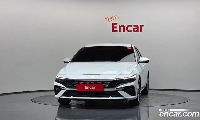 Hyundai Avante 2025 1.6 автомат (гидро), миниатюра 3