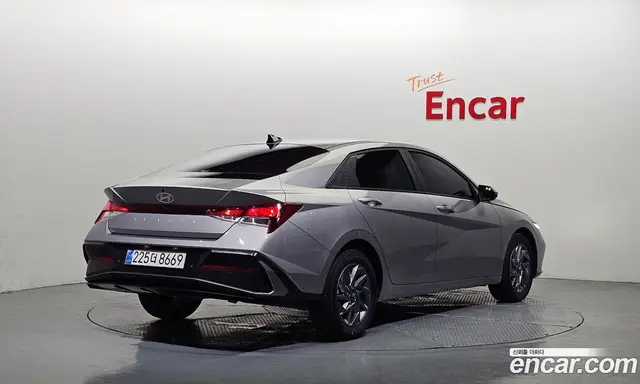 Hyundai Avante 2025 1.6 автомат (гидро), миниатюра 2