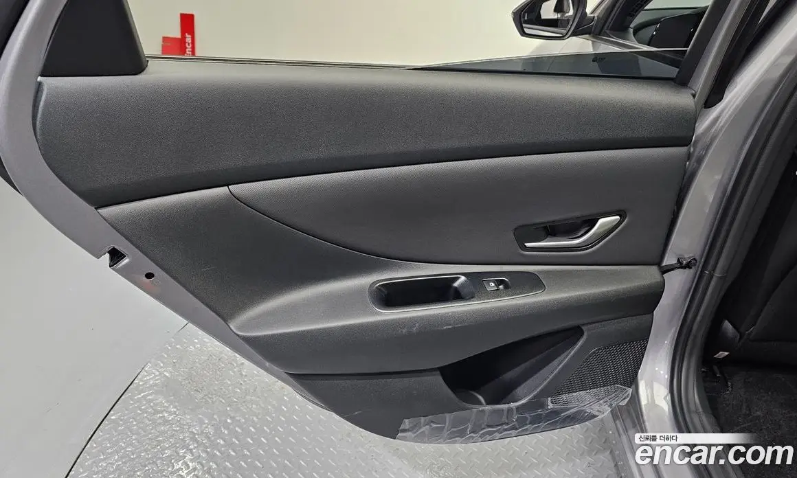 Hyundai Avante 2025 1.6 автомат (гидро), фото 15