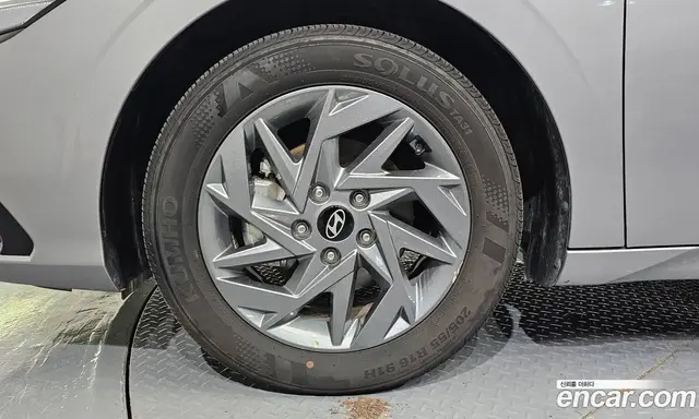 Hyundai Avante 2025 1.6 автомат (гидро), миниатюра 5