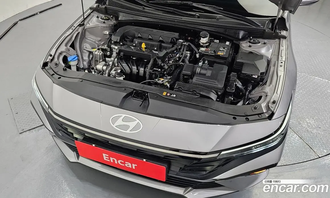 Hyundai Avante 2025 1.6 автомат (гидро), фото 6