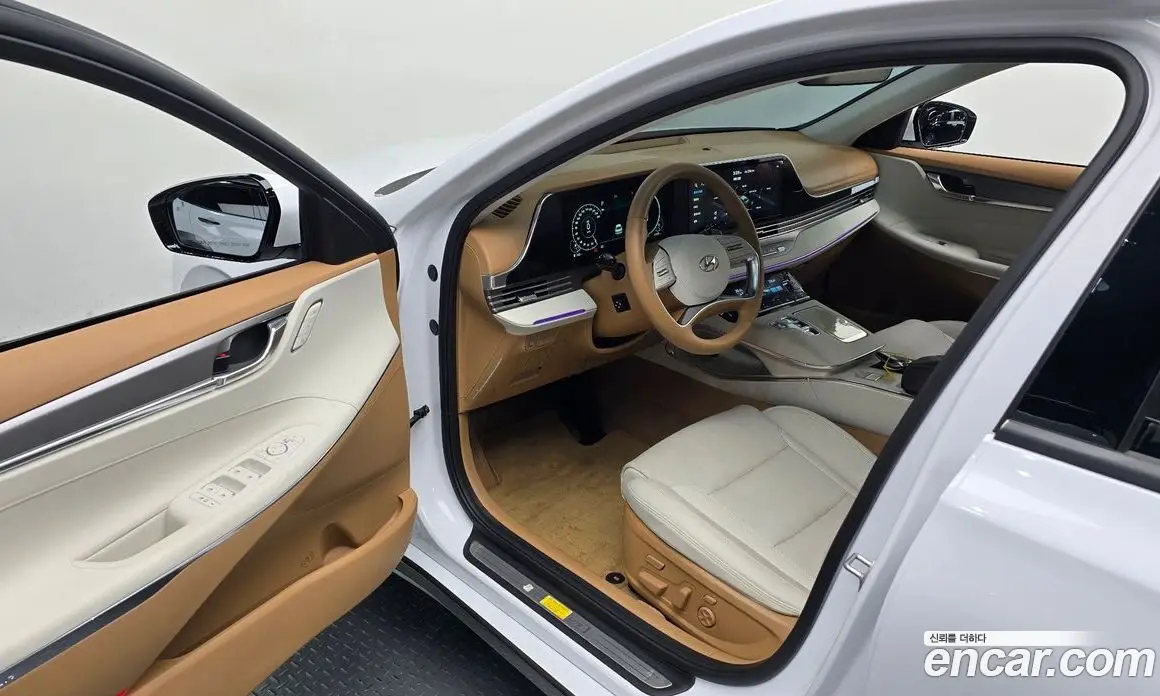 Hyundai Grandeur 2022 2.4 автомат (гидро), фото 14