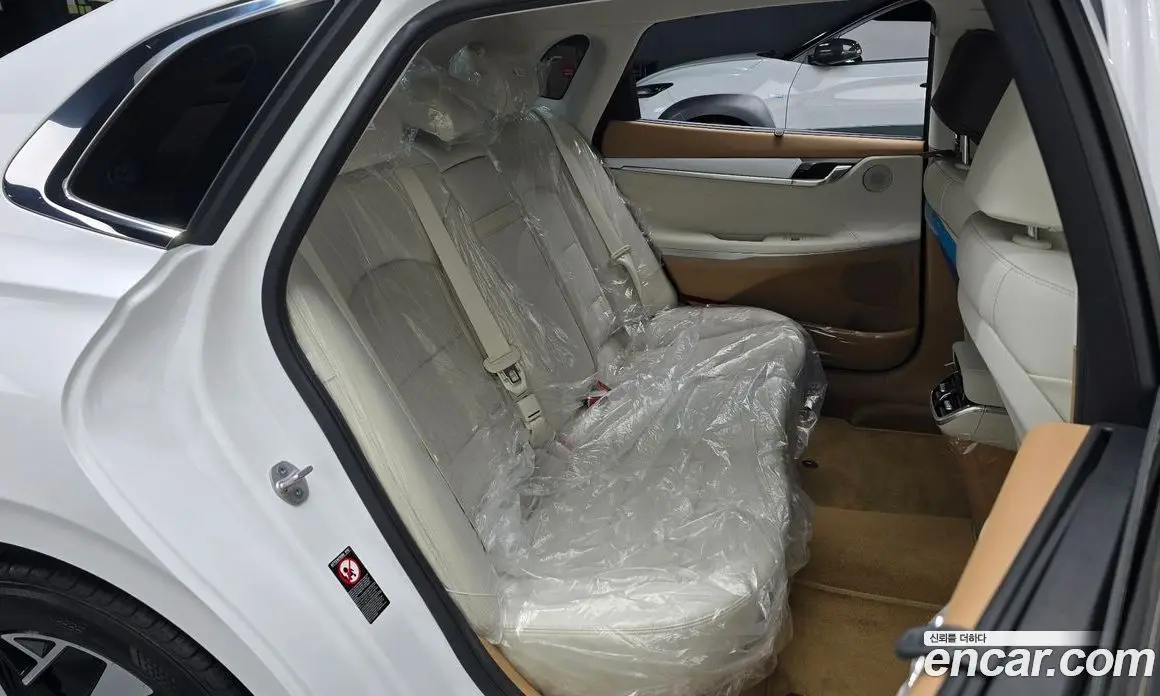 Hyundai Grandeur 2022 2.4 автомат (гидро), фото 16