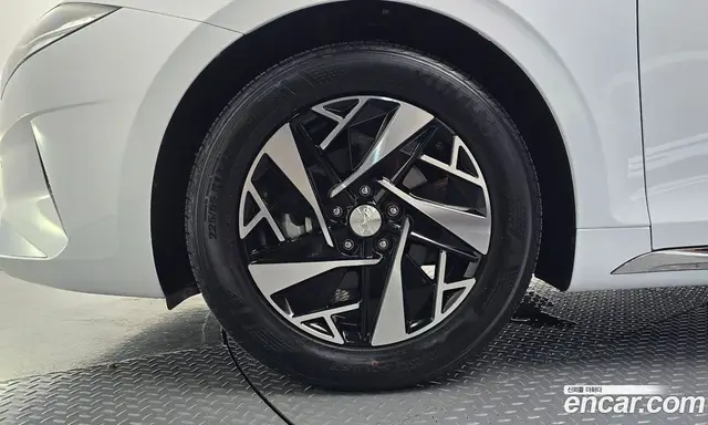 Hyundai Grandeur 2022 2.4 автомат (гидро), миниатюра 4