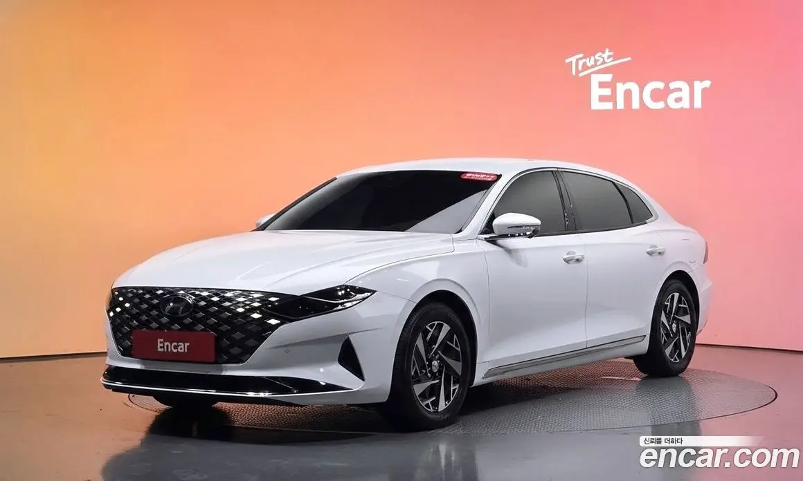 Hyundai Grandeur 2022 2.4 автомат (гидро), фото 35