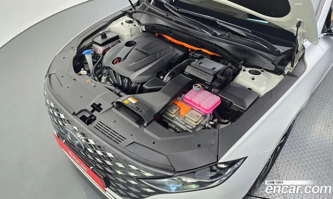 Hyundai Grandeur 2022 2.4 автомат (гидро), фото 5