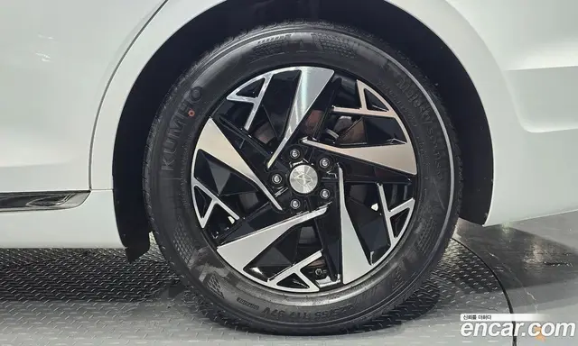 Hyundai Grandeur 2022 2.4 автомат (гидро), миниатюра 6