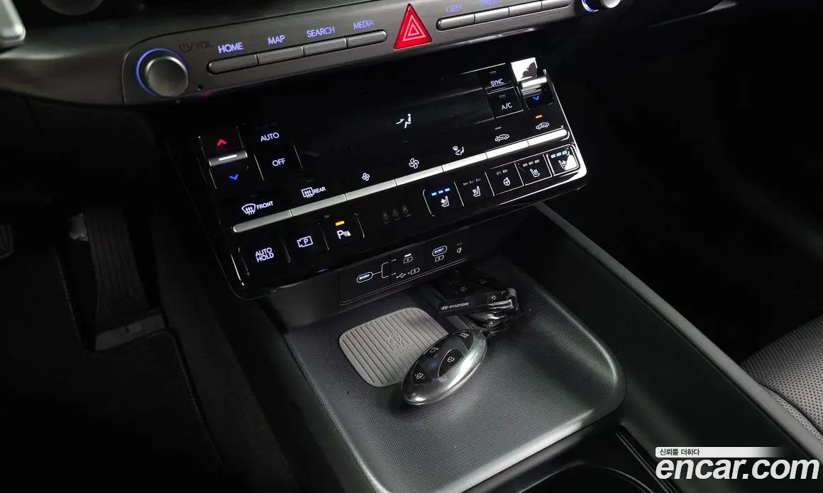 Hyundai Grandeur 2023 2.5 автомат (гидро), фото 32