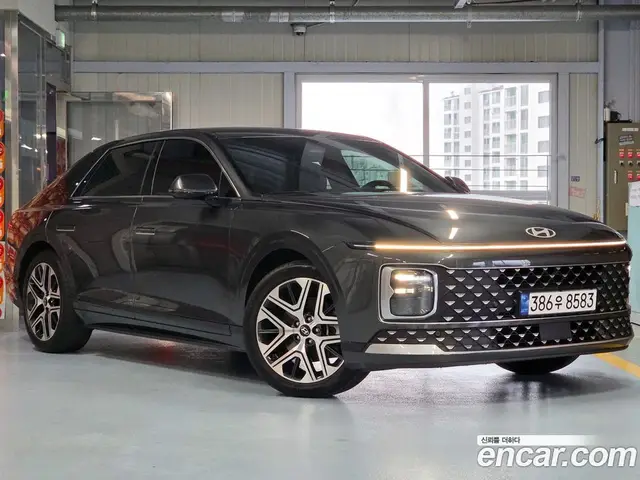 Hyundai Grandeur 2023 2.5 автомат (гидро), миниатюра 2