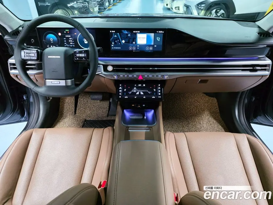 Hyundai Grandeur 2023 2.5 автомат (гидро), фото 7
