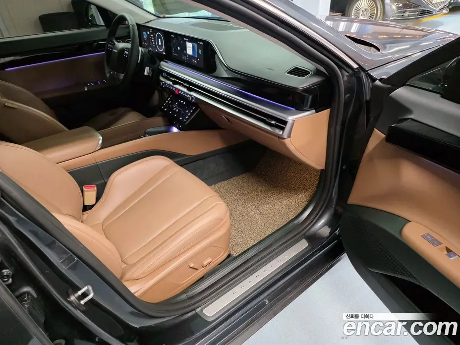 Hyundai Grandeur 2023 2.5 автомат (гидро), фото 9