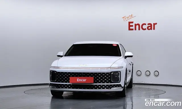 Hyundai Grandeur 2023 2.5 автомат (гидро), миниатюра 3