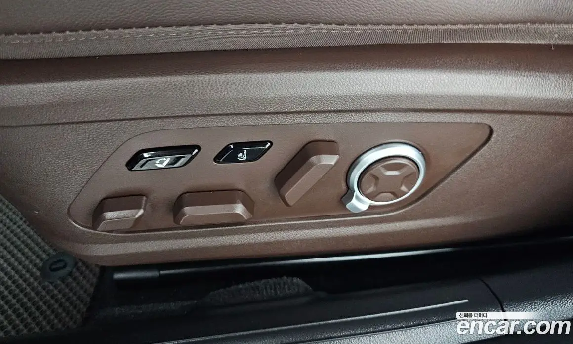 Hyundai Grandeur 2023 2.5 автомат (гидро), фото 29