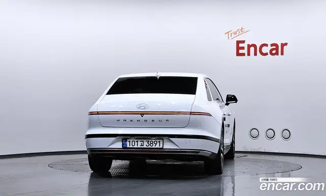 Hyundai Grandeur 2023 2.5 автомат (гидро), миниатюра 4