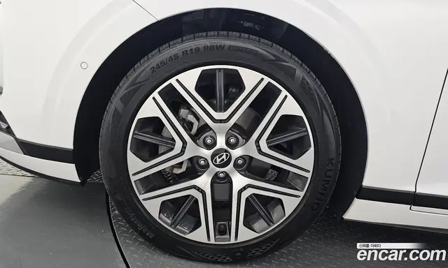 Hyundai Grandeur 2023 2.5 автомат (гидро), миниатюра 5