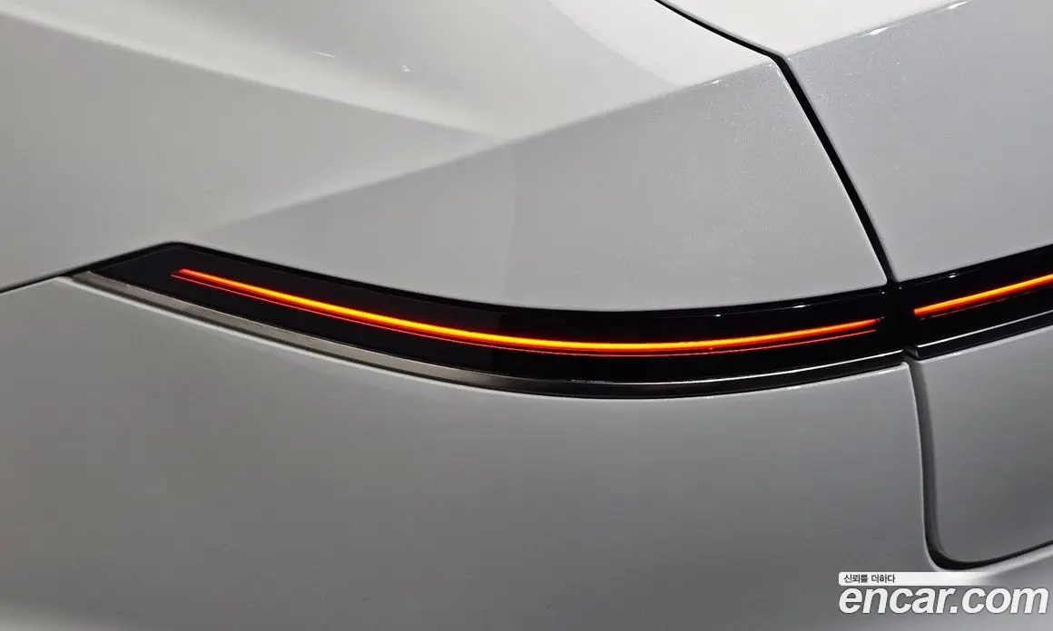Hyundai Grandeur 2023 2.5 автомат (гидро), фото 9
