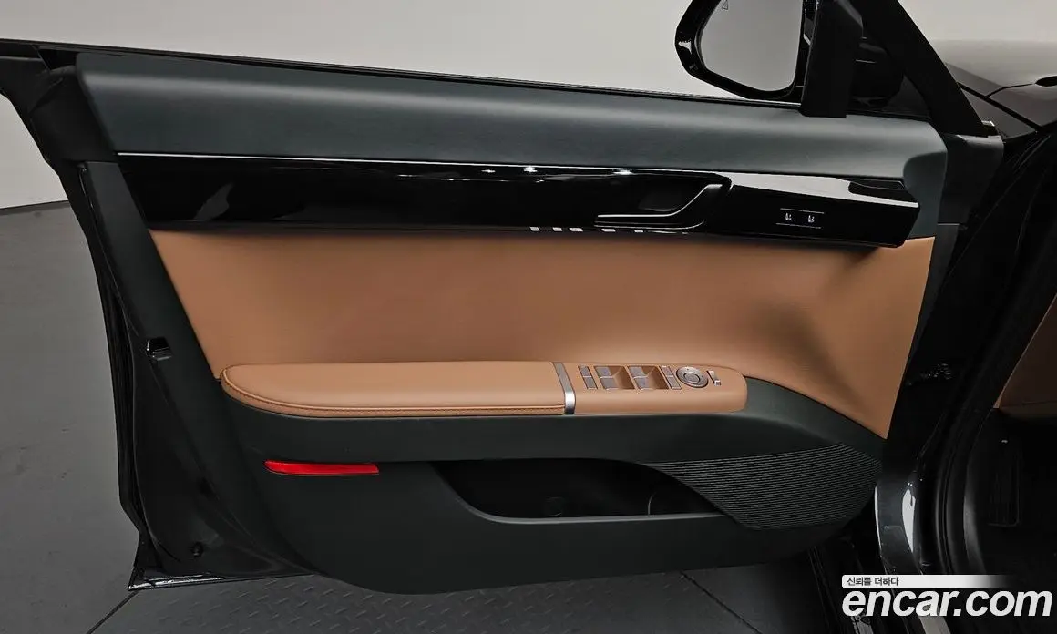Hyundai Grandeur 2024 3.5 автомат (гидро), фото 13