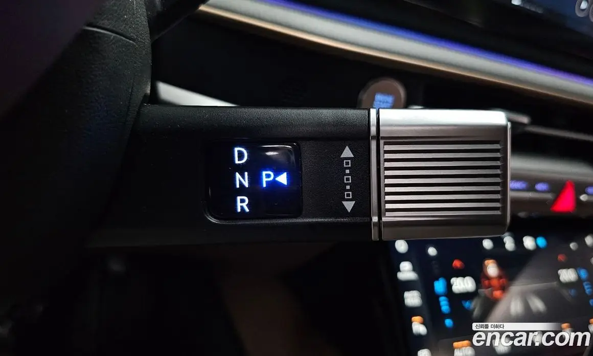 Hyundai Grandeur 2024 1.6 автомат (гидро), фото 11
