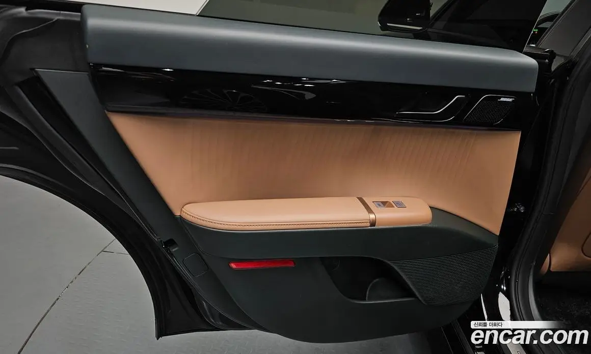 Hyundai Grandeur 2024 1.6 автомат (гидро), фото 14