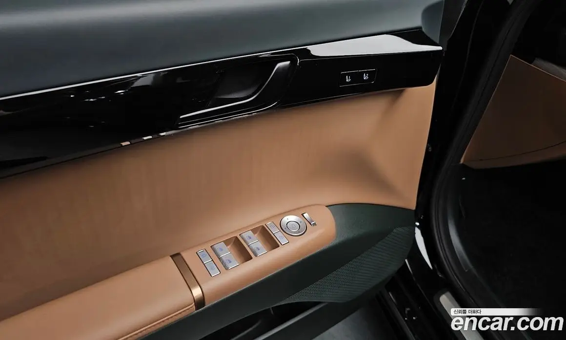 Hyundai Grandeur 2024 1.6 автомат (гидро), фото 21