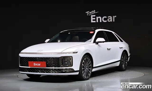 Hyundai Grandeur, 2025, 5 348 км