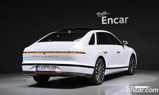 Hyundai Grandeur 2025 1.6 автомат (гидро), миниатюра 2