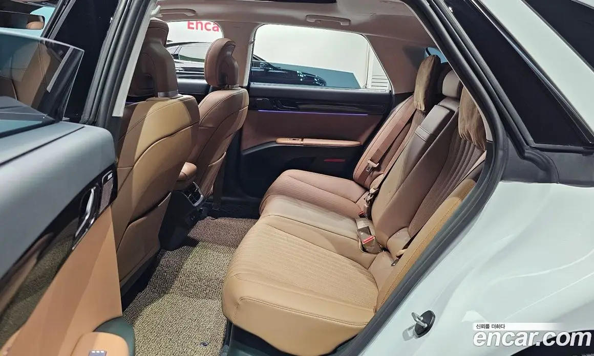 Hyundai Grandeur 2025 1.6 автомат (гидро), фото 11
