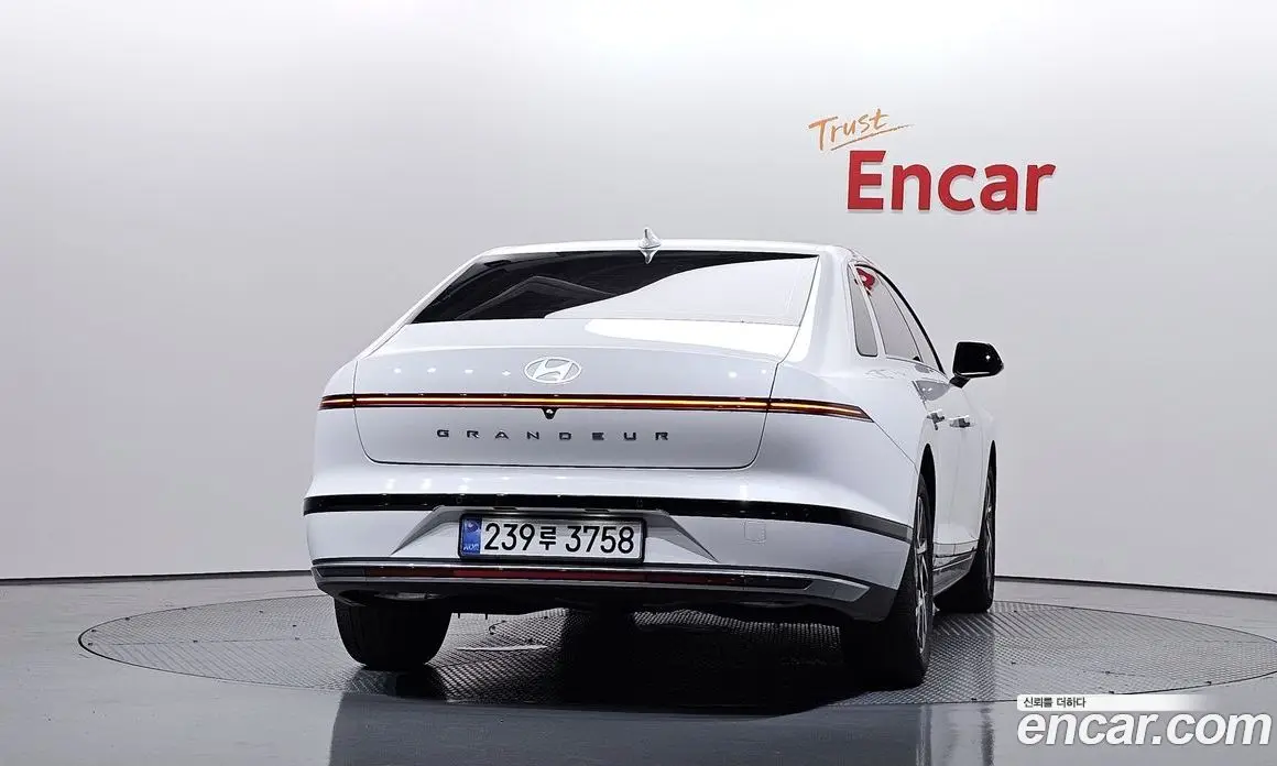 Hyundai Grandeur 2025 2.5 автомат (гидро), фото 4