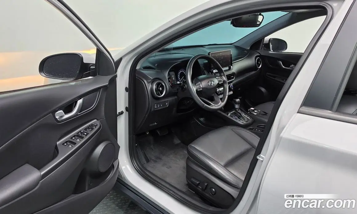 Hyundai Kona 2022 2.0 автомат (гидро), фото 12