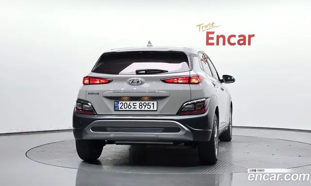 Hyundai Kona 2022 2.0 автомат (гидро), миниатюра 3