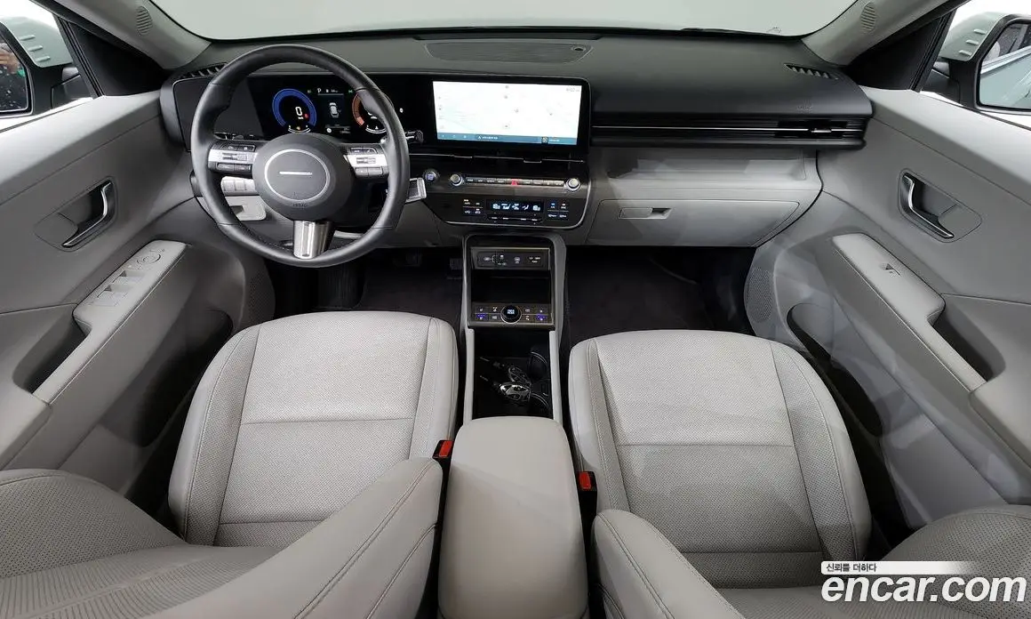 Hyundai Kona 2023 1.6 автомат (гидро), фото 7