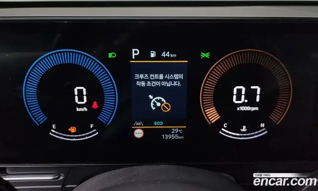 Hyundai Kona 2023 1.6 автомат (гидро), миниатюра 8