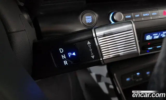 Hyundai Kona 2023 1.6 автомат (гидро), миниатюра 9