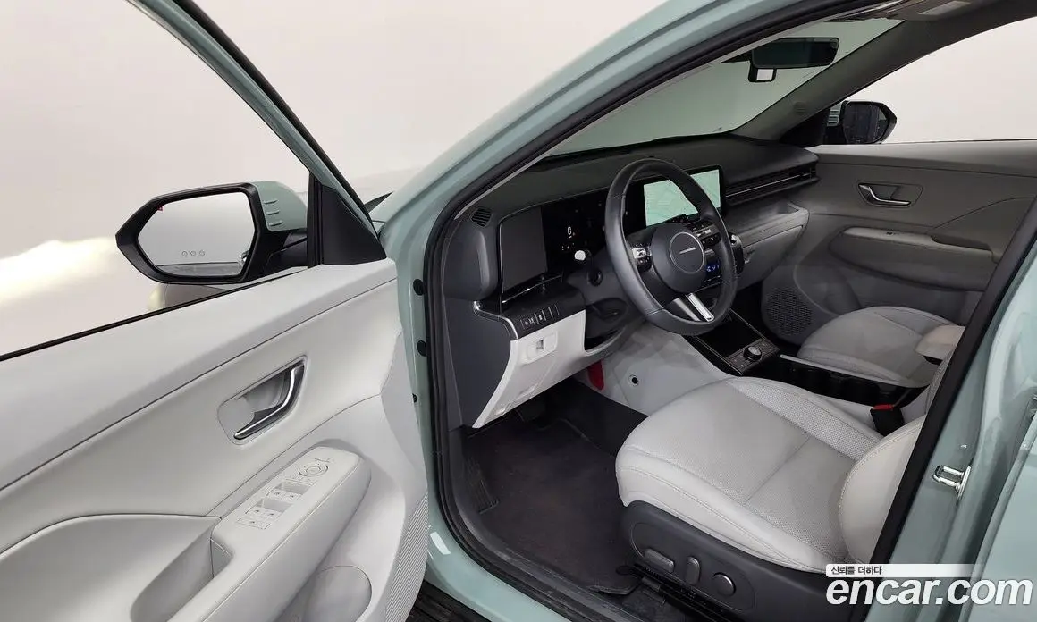 Hyundai Kona 2023 1.6 автомат (гидро), фото 10