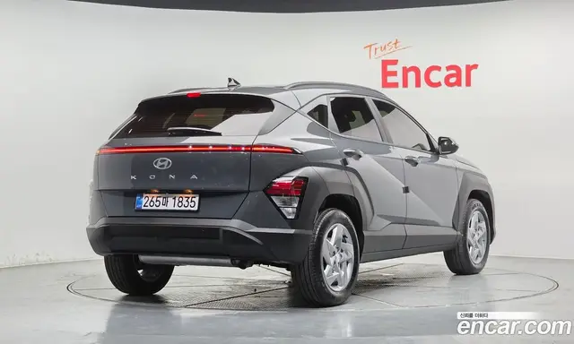 Hyundai Kona 2025 1.6 автомат (гидро), миниатюра 2