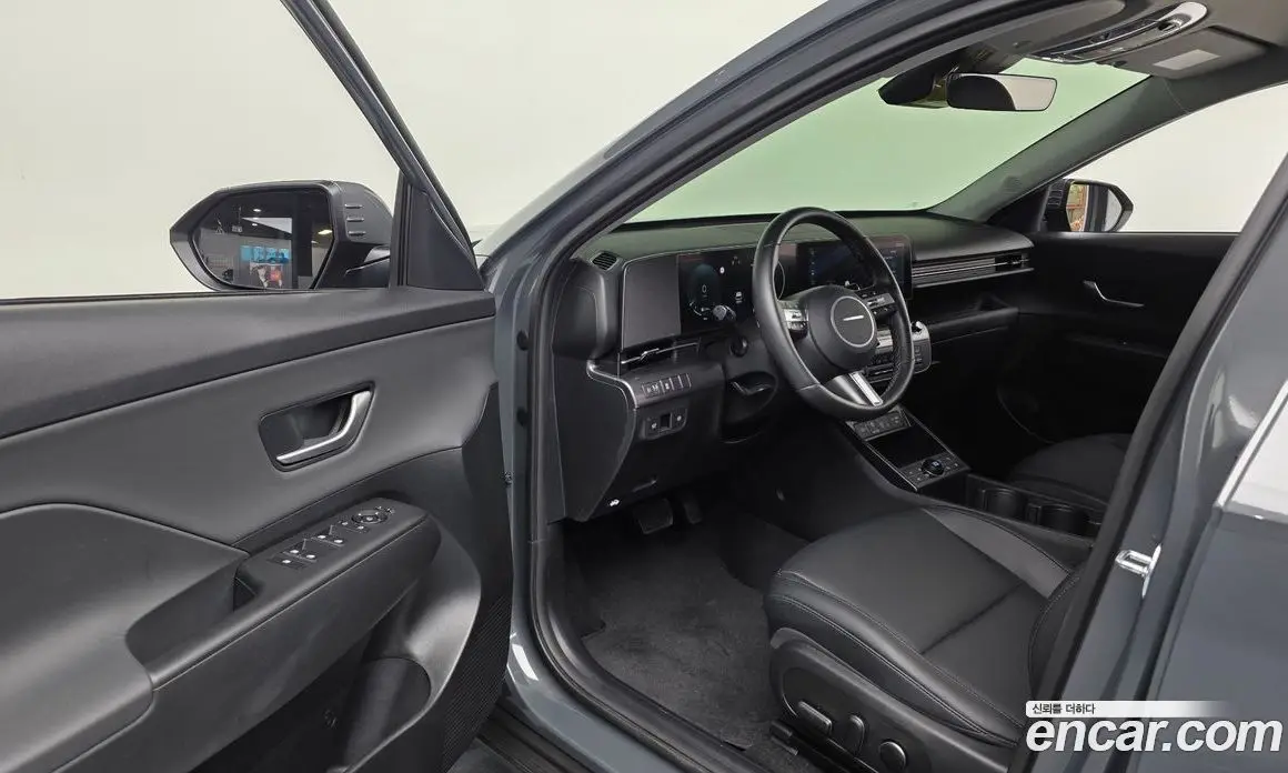 Hyundai Kona 2025 1.6 автомат (гидро), фото 10